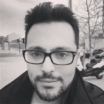 Adrian Rojas Barrera - Desarrollador Web Freelance en Barcelona especializado en SaaS, PrestaShop y WordPress